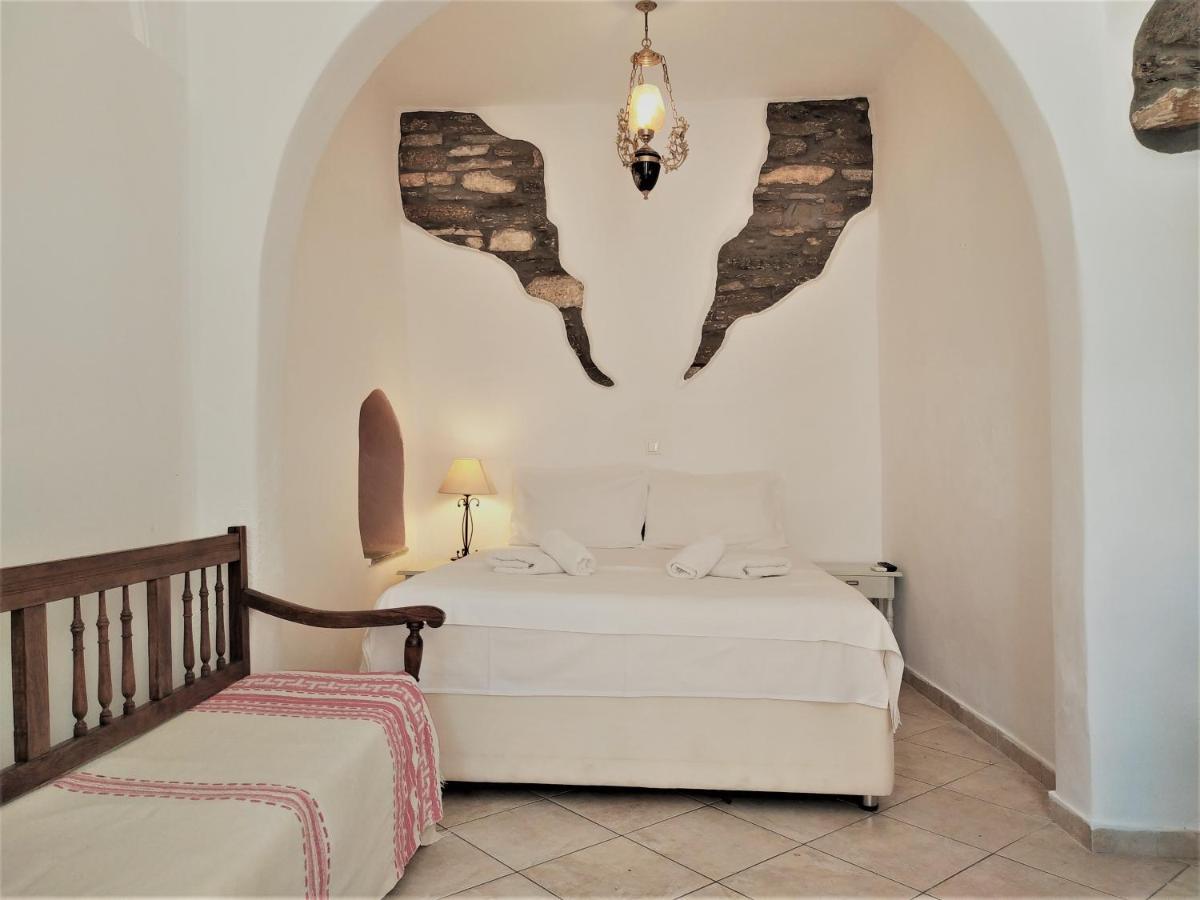 Pallada Rooms Tinos Island Exterior photo